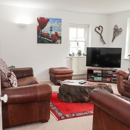 Awen Ingli Villa Newport  Buitenkant foto